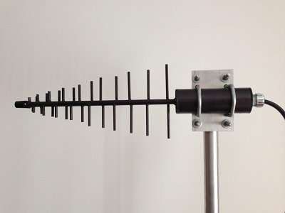 [HDPRODB918-94002N1] 806-960/1710-2500 MHz, 9 dBi Yagi, 2' LMR400, N-Male